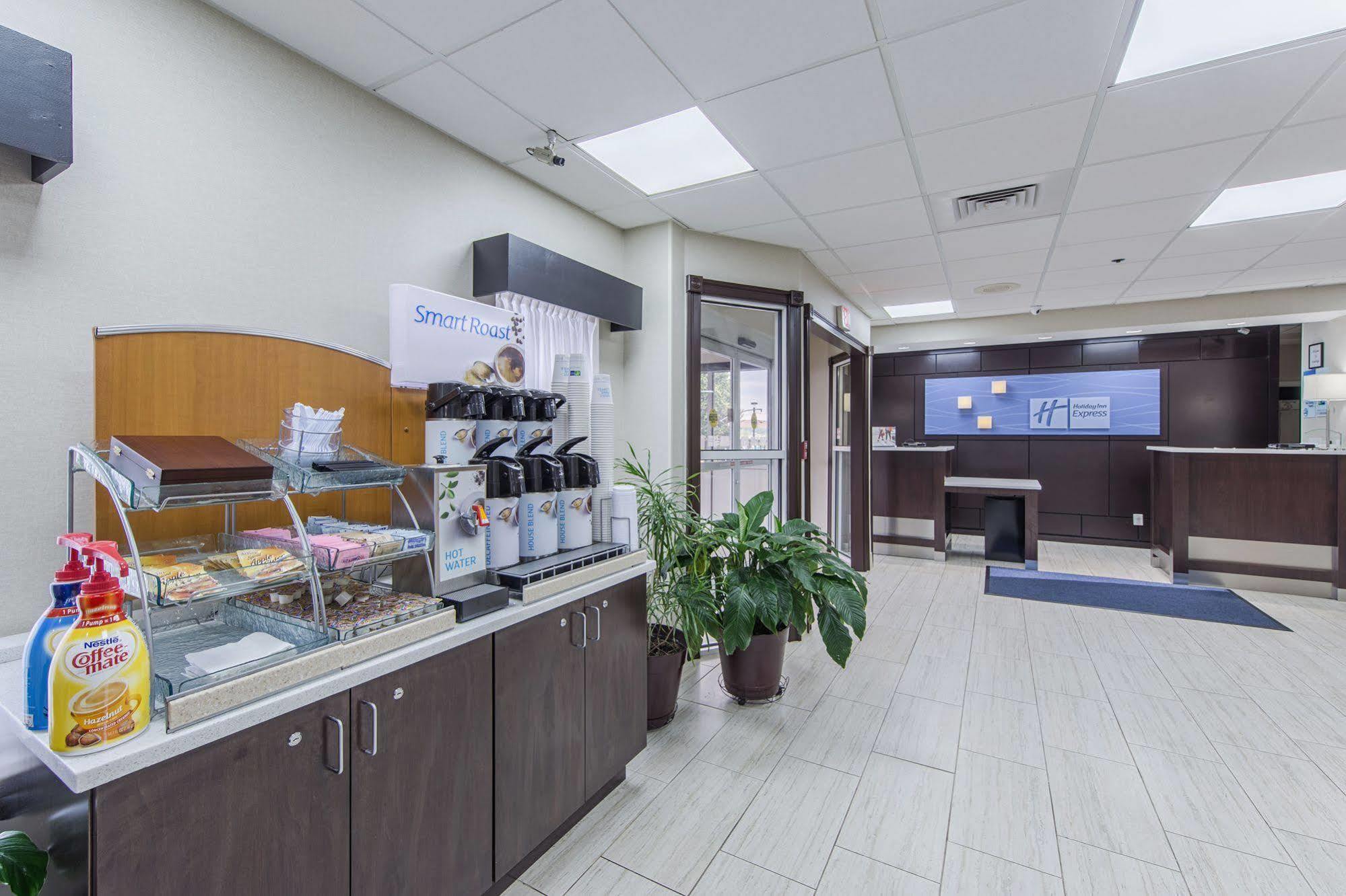 Holiday Inn Express Dandridge, An Ihg Hotel Bagian luar foto